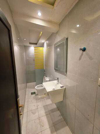 Al Malaz, Apartments/Houses, SAR 28000/year,  1 BR,  Apartment In Al Malaz (Officers) District, In A Very Prime Location, Close To King Abdul