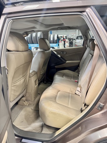 Mahooz, Vehicles, Cars & Trucks , BHD 2500,  Nissan Murano,  2013,  Automatic,  196000 KM,    SL AWD &ndash; Agency Maintained &ndash; Excellent Condition - Lady Driven