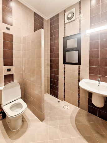 Manama, Apartments/Houses, BHD 200/month,  2 BR,  For Rent: Semi-furnished Apartment In Jableh Habashi, Near The Main Road