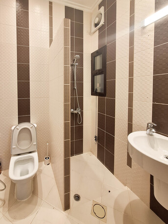 Manama, Apartments/Houses, BHD 200/month,  2 BR,  For Rent: Semi-furnished Apartment In Jableh Habashi, Near The Main Road