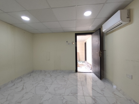 Zinj, Apartments/Houses, BHD 130/year,  1 BR,  Zinj:- Studio Flat On Rent With Unlimited Ewa..