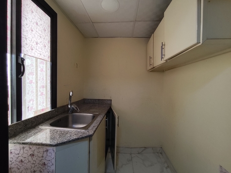 Zinj, Apartments/Houses, BHD 130/year,  1 BR,  Zinj:- Studio Flat On Rent With Unlimited Ewa..