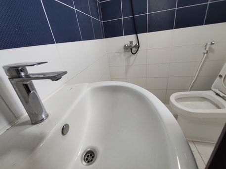 Zinj, Apartments/Houses, BHD 130/year,  1 BR,  Zinj:- Studio Flat On Rent With Unlimited Ewa..