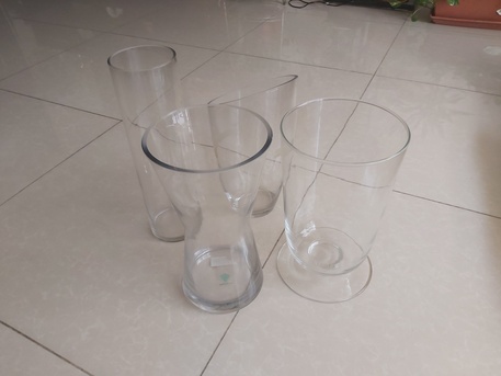 Manama, Household Items, BHD 2,  Glass Vases Of Different Shapes & Sizes