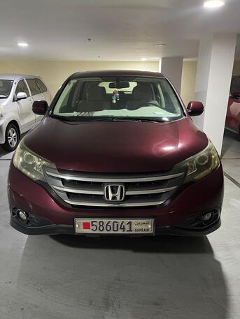 Salmaniya, Vehicles, Cars & Trucks , BHD 3000,  Honda CR-V,  2013,  Automatic,  165000 KM,  Honda CRV  Model For Sale