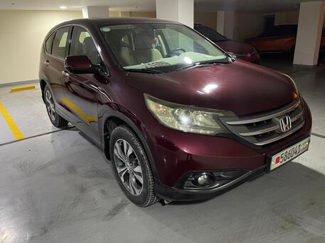 Salmaniya, Vehicles, Cars & Trucks , BHD 3000,  Honda CR-V,  2013,  Automatic,  165000 KM,  Honda CRV  Model For Sale
