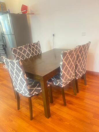 Al Malaz, Furniture, SAR 180,  High-Quality Solid Wood Dining Table (5-Seater)