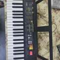 SAR 300,  Piano KeyBoard Yamaha PSR-F52
