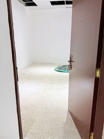 Riyadh, Apartments/Houses, SAR 1000/month,  6 BR,  Rooms & Flats Available For Rent &ndash; Utaiqah (Near Sabzimandi)