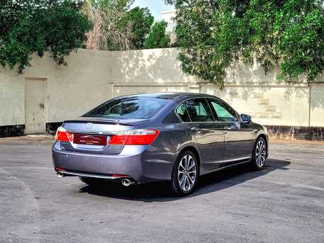 Manama, Vehicles, Cars & Trucks , BHD 4500,  Honda Accord,  2013,  Automatic,  192000 KM,  V6 Sports Full Option