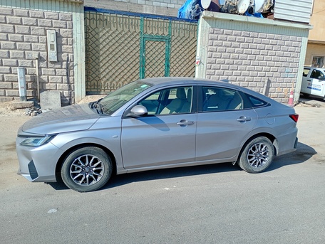 Riyadh, Vehicles, Cars & Trucks , SAR 42500,  Toyota Yaris,  2023,  Automatic,  100000 KM,  Owner