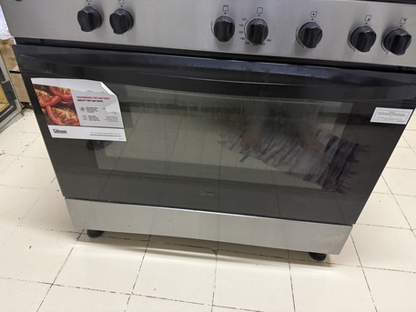Al Rawdah, Appliances, SAR 750,  Gibson 5 Burner Stove With Oven Mint Condition For Sale