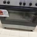 SAR 750,  Gibson 5 Burner Stove With Oven Mint Condition For Sale