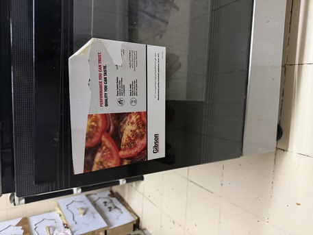 Al Rawdah, Appliances, SAR 750,  Gibson 5 Burner Stove With Oven Mint Condition For Sale