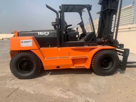 Al Adama, Jobs, 16-ton Forklift Driver