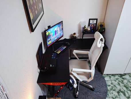 Dammam, Furniture, SAR 250,  Used L-Shaped Gaming Desk &ndash; Good Condition