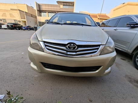 Riyadh, Auto Parts, SAR 25500,  Toyota Innova, Model Year 2011, Golden Colour FOR SALE