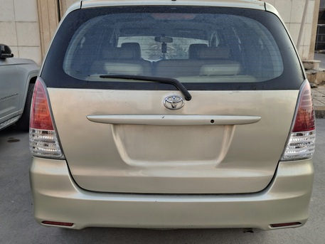 Riyadh, Auto Parts, SAR 25500,  Toyota Innova, Model Year 2011, Golden Colour FOR SALE