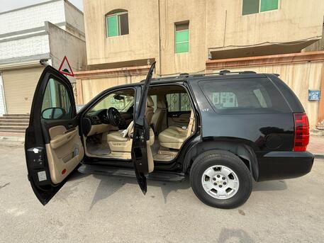 Dhahran, Vehicles, Cars & Trucks , SAR 32000,  Chevrolet Tahoe,  2007,  Automatic,  403000 KM,  Excelent Condition