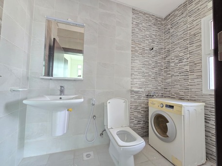 Manama, Apartments/Houses, BHD 280/month,  3 BR,  140 Sq. Meter,  2bhk Semi Furnished Flat At Janabeya