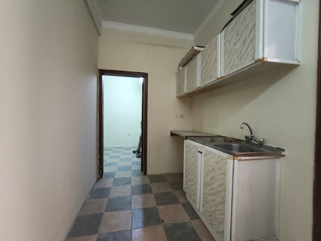 Gudaibiya, Apartments/Houses, BHD 200/year,  2 BR,  Gudaibiya:- 2Bhk Flat On Rent With Unlimited Ewa..
