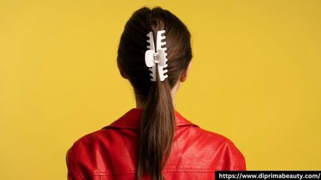 New York, Beautician, Modern Hair Clamps For Everyday And Party Hairstyles