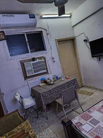 Al Wizarat, Rooms Available, SAR 750/month,  Furnished,  One(1) Room With Bed, Split AC, Wardrobe, Table & Chair Available For Executive Bachelor