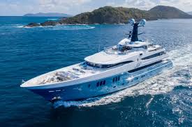 Dubai, Travel, Exclusive Yachts Dubai | Luxury Yacht Charter With Gunayydin