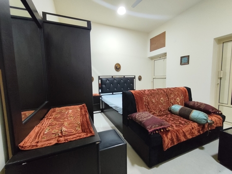 Manama, Apartments/Houses, BHD 170/year,  1 BR,  Isatown:- Groundfloor Furnished Studio Flat On Rent With Ewa..