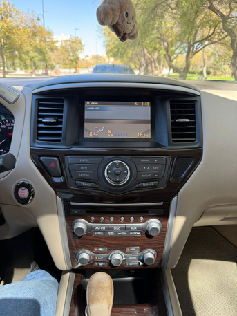 Abha, Vehicles, Cars & Trucks , SAR 39900,  Nissan Pathfinder,  2013,  Automatic,  290000 KM,