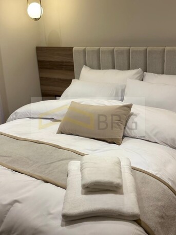 Amman, Apartments/Houses, JOD 7200/year,  2 BR,  Experience Luxury Living In The Heart Of Amman!