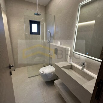 Amman, Apartments/Houses, JOD 7200/year,  2 BR,  Experience Luxury Living In The Heart Of Amman!