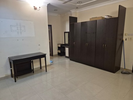 Tubli, Rooms Available, BHD 160/month,  Affordable Spacious Room In Tubli With Attached Bath & Kitchen