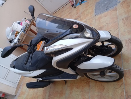 Isa Town, Motorcycles, BHD 650,  2015 YAMAHA  TRI CITY SCOOTER 125CC