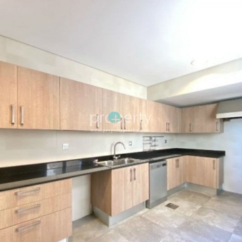 Kuwait City, Apartments/Houses, KWD 1500/month,  4 BR,  4 Bedroom Beautiful Floor In Bida, Kuwait City