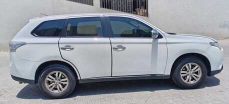 Manama, Vehicles, Cars & Trucks , BHD 2600,  Mitsubishi Outlander,  2014,  Automatic,  142500 KM,  Excellent Condition, Clean And Neta Family Car, Urgent Sale !