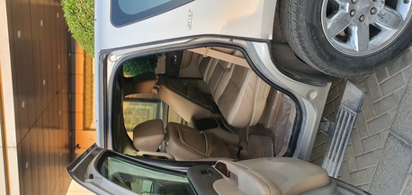 Olaya, Vehicles, Cars & Trucks , SAR 32000,  Gmc Yukon,  2009,  Automatic,  166000 KM,  For Sale:   &mdash; Excellent Condition | Family SUV