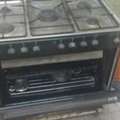 SAR 550,  5 Burner Cooking Range