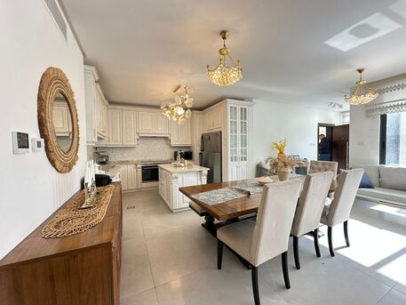 Abdoun, Apartments/Houses, JOD 20000/year,  Furnished,  2 BR,  170 Sq. Meter,  Elegant Apartment For Rent In Abdoun