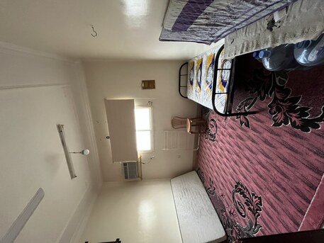 Al Wizarat, Apartments/Houses, SAR 1000/month,  1 BR,  1000/ Month, One Room In Family Flat For Rent Only For Executive Bachelor