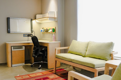 Gurgaon, Health, Best Dermatologist Near Golf Course Road Gurgaon &ndash; Expert Skin & Hair Treatment