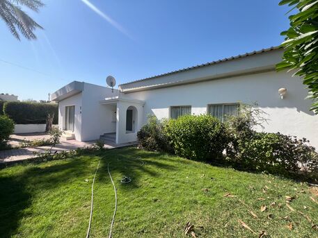 Saar, Villas, BHD 800,  Kids-Friendly 4-Bedroom Villa For Rent Near Saar & Budaiya Highway