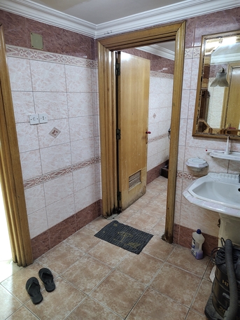 Riyadh, Rooms for Rent, SAR 900/month,  Furnished,  Furnished Studio Type Room Available For Rent , For 1 Executive Bachelor. Share With Me