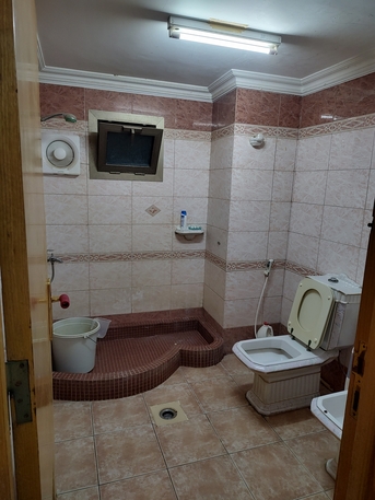 Riyadh, Rooms for Rent, SAR 900/month,  Furnished,  Furnished Studio Type Room Available For Rent , For 1 Executive Bachelor. Share With Me