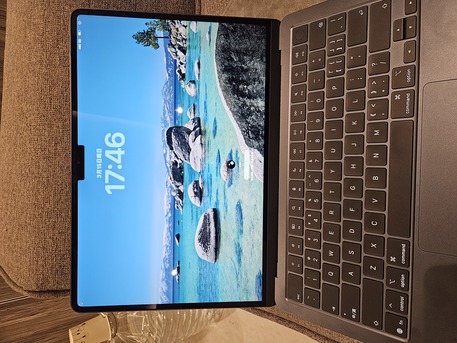 Dhahran, Computers, SAR 3400,  Macbook Air M4, 16g+256g