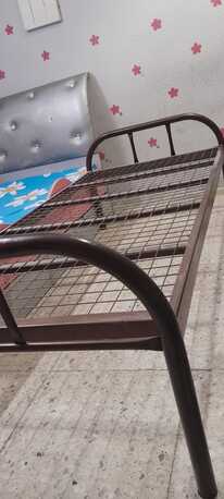 Jeddah, Household Items, SAR 175,  Single Iron Bed, Decoration Plant - Big