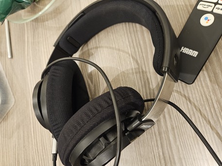 Dhahran, Electronics, SAR 150,  Philips Audio SHP9500 HiFi Precision Stereo Over-Ear Headphones (Black)