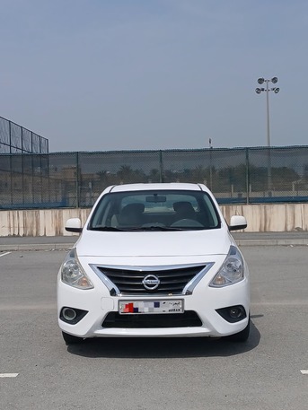 Zinj, Vehicles, Cars & Trucks , BHD 2650,  Nissan Sunny,  2018,  Automatic,  70400 KM,    FULL OPTION CAR FOR SALE