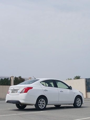 Zinj, Vehicles, Cars & Trucks , BHD 2650,  Nissan Sunny,  2018,  Automatic,  70400 KM,    FULL OPTION CAR FOR SALE