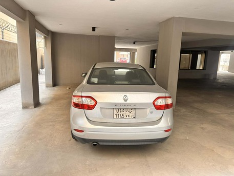 Thuqbah, Vehicles, Cars & Trucks , SAR 17000,  Renault Fluence,  2015,  Automatic,  215000 KM,    For Sale